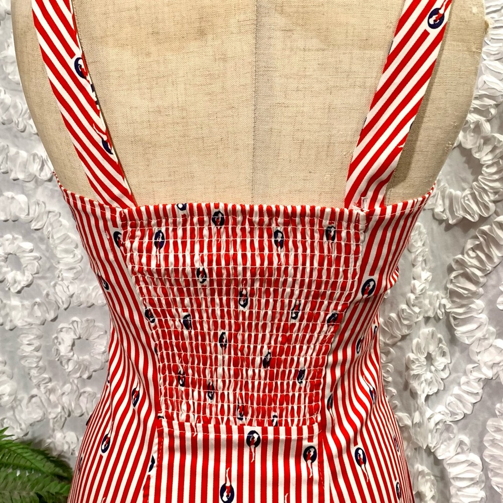 “Marilyn Monroe” pin-up red and white striped bathing beauty print dress- XS - Picture 8 of 12